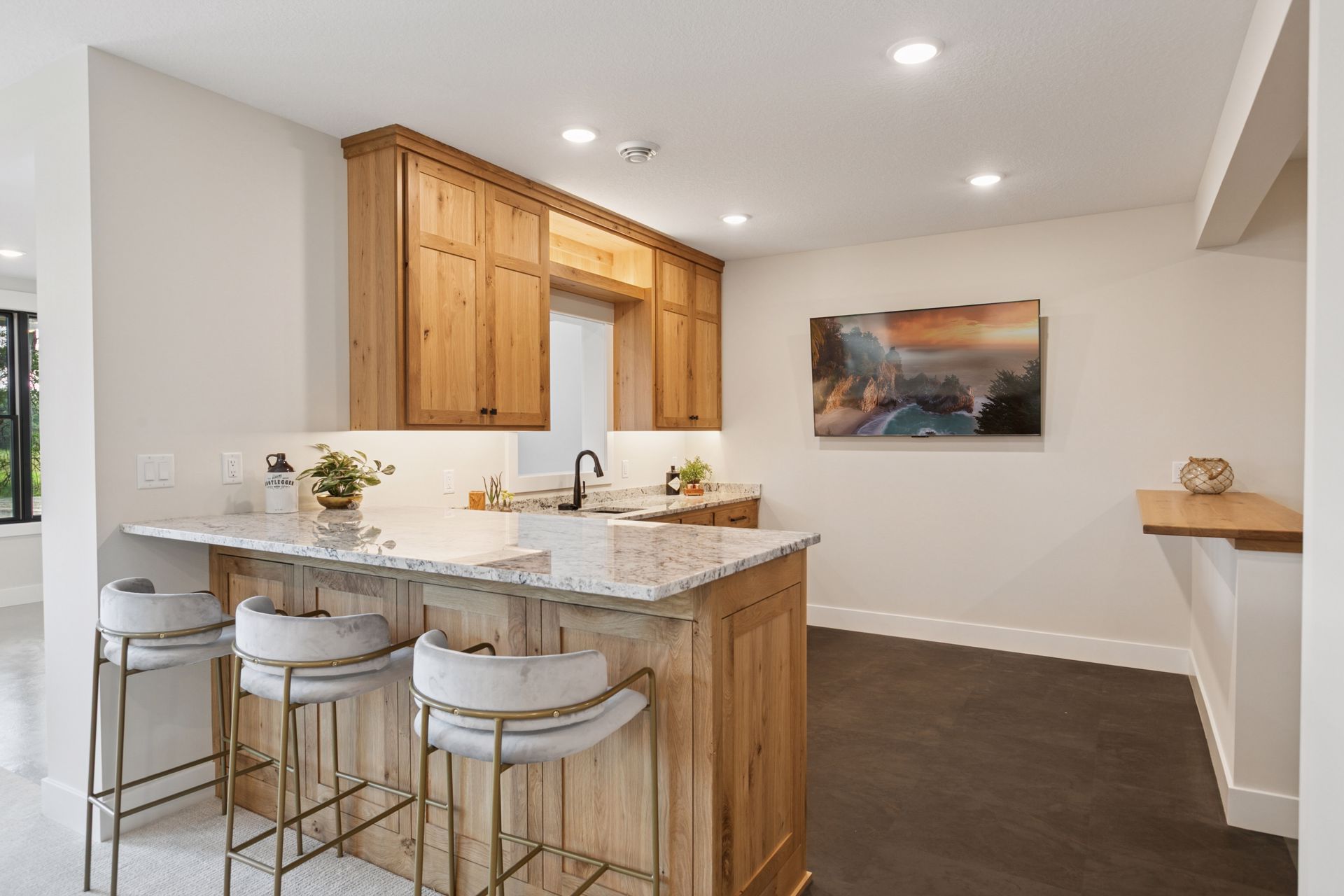 Wet bar with island seating